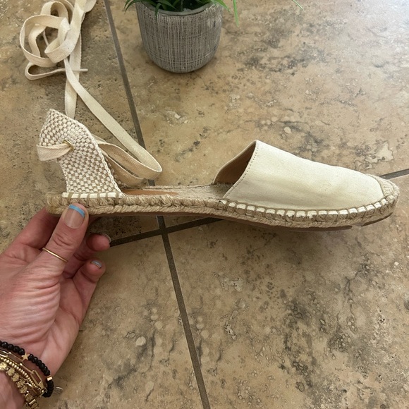 J.Crew factory espadrilles - Picture 3 of 7